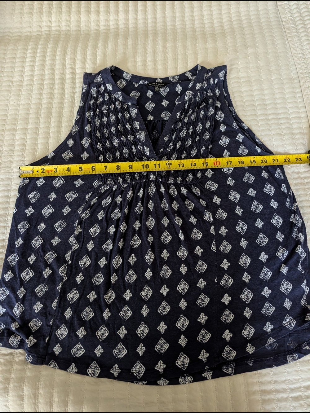 Lucky Brand Navy Blue Sleeveless Printed Tank - Picture 3 of 5